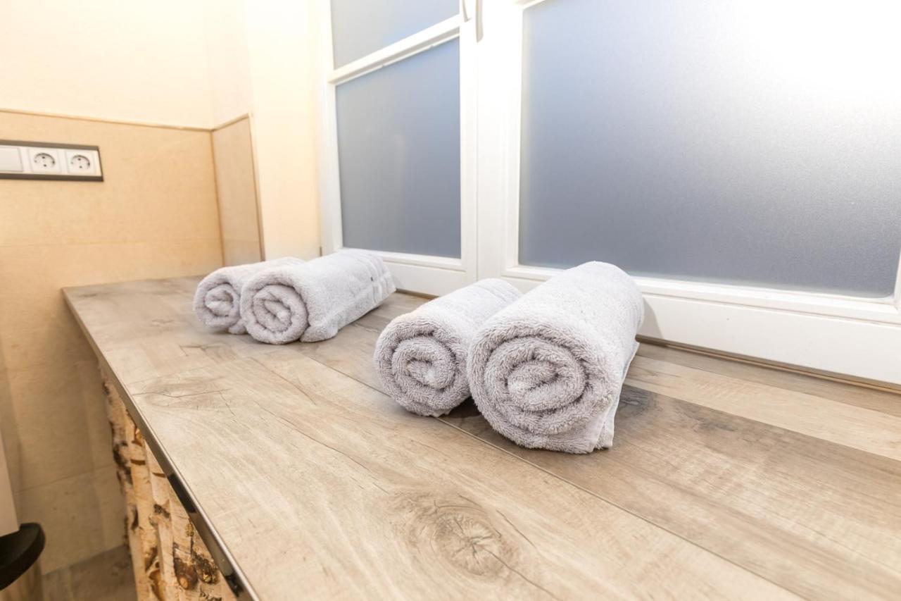 Schwarzwaldzimmer & Schwarzwald Design Apartment Rottweil Extérieur photo