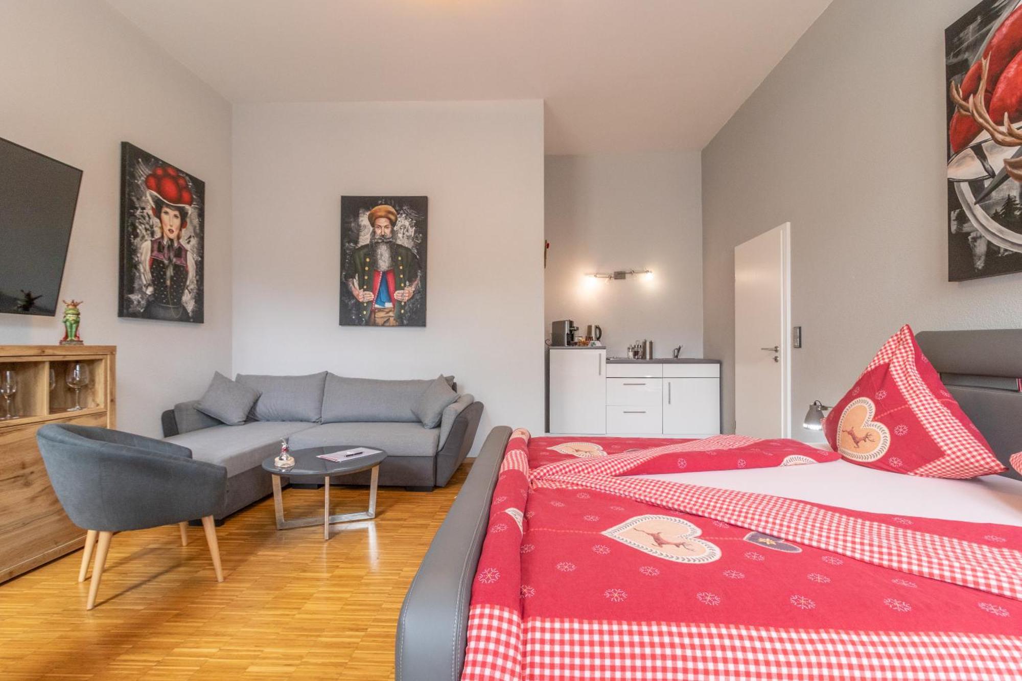 Schwarzwaldzimmer & Schwarzwald Design Apartment Rottweil Extérieur photo